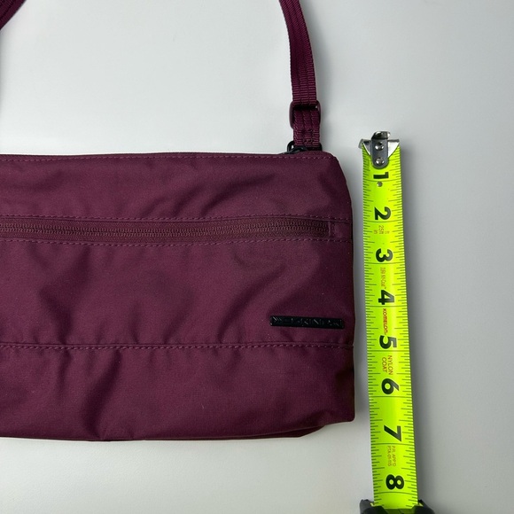 DAKINE Jacky Burgundy Crossbag adjustable strap 10”X 7” - Picture 13 of 15